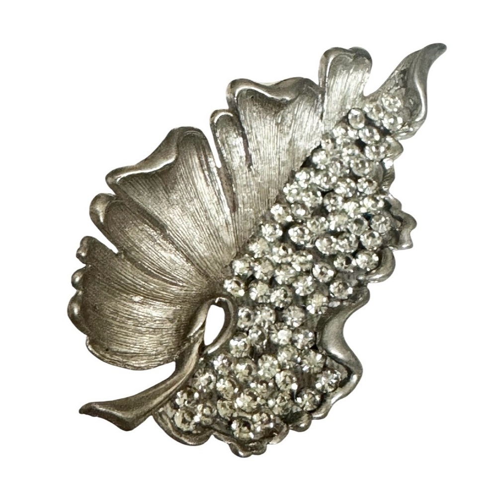 Vintage 1960’s Pave Rhinestone Leaf Pin Brooch